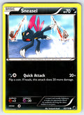 Sneasel Common Plasma Freeze 65/116 LP 2013