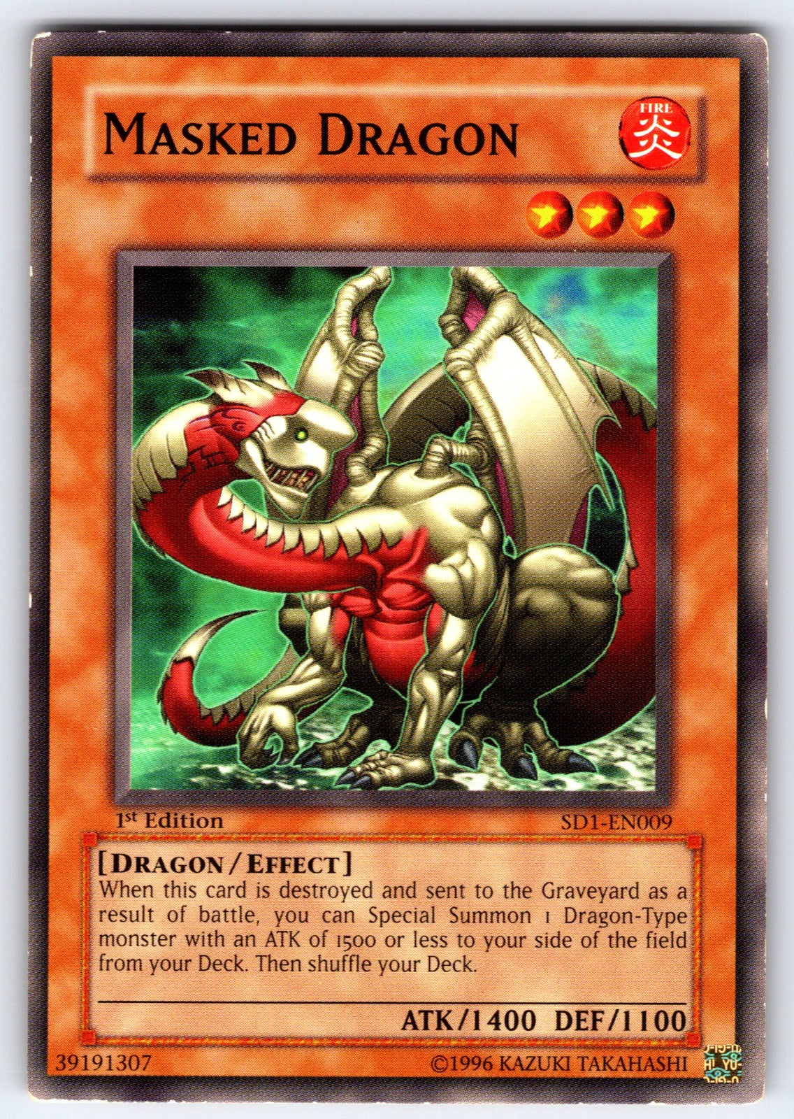 Masked Dragon 1st Edition Common Structure Deck: Dragon's Roar SD1-EN009 HP 2005