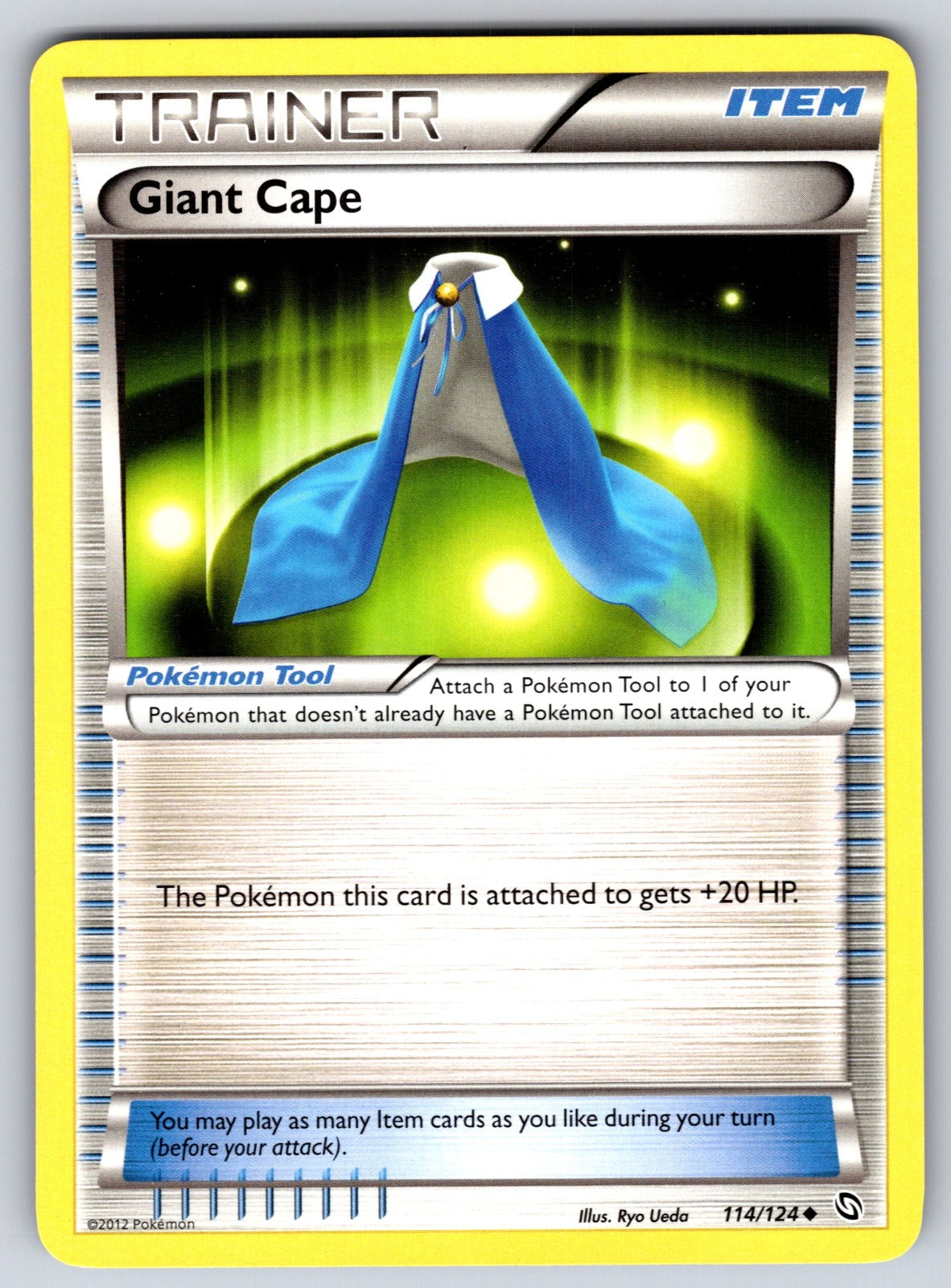 Giant Cape Uncommon Dragons Exalted 114/124 LP 2012
