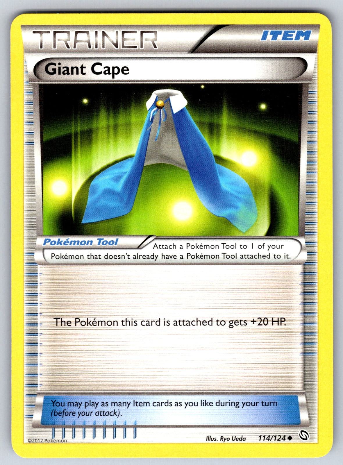 Giant Cape Uncommon Dragons Exalted 114/124 LP 2012
