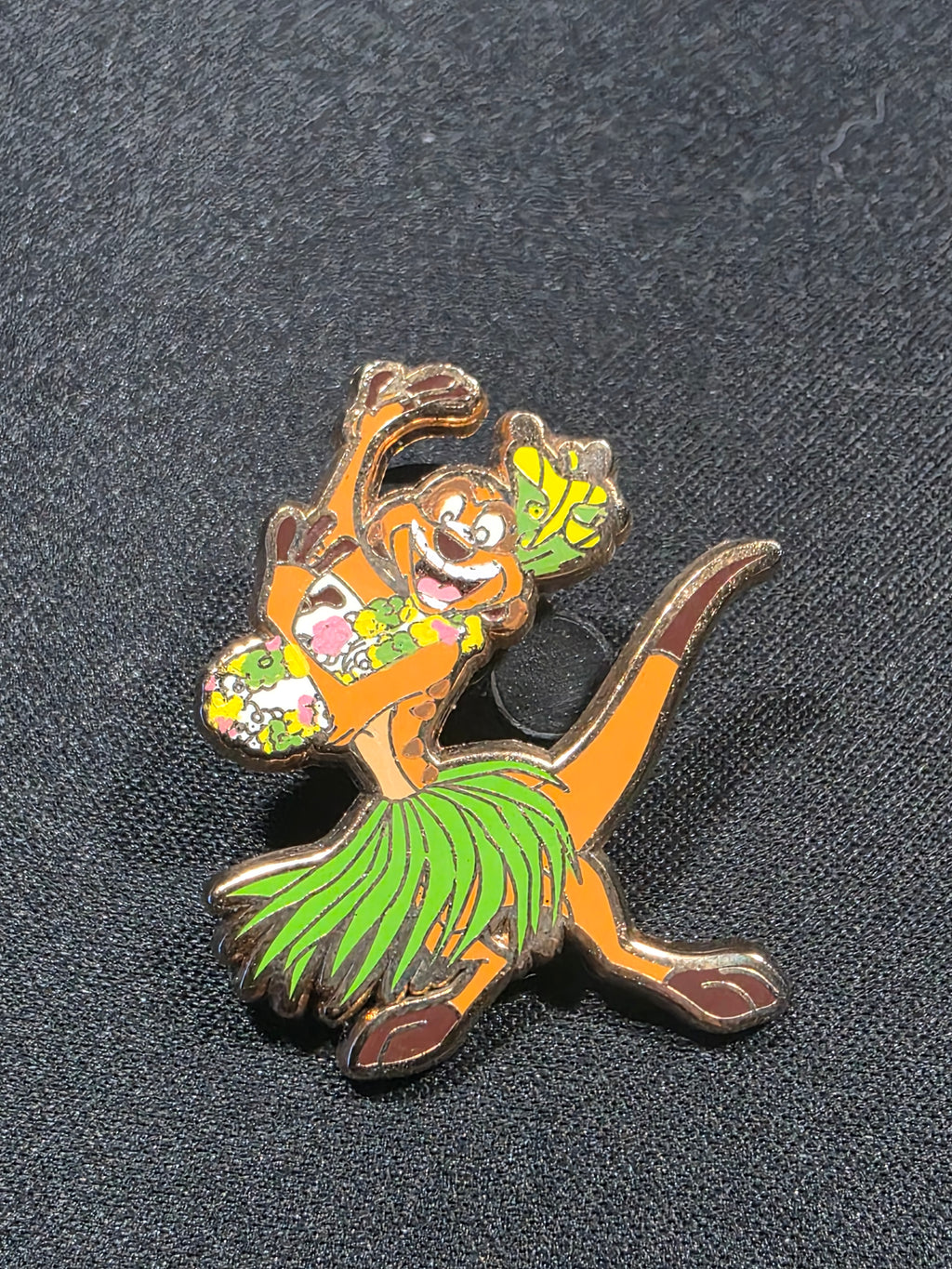 Lion King : 2017 Timon Dancing Hula Pin